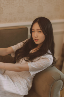 1819岁MACBOOK日本